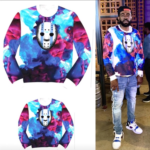 Mask Detail Sweatshirt - Picture 1 of 3